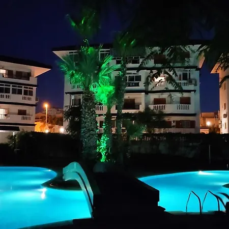 Apartamento Parquemar Апартаменты *